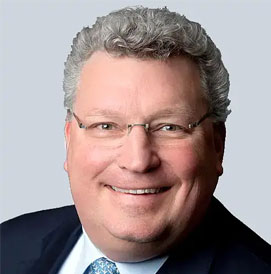 Steven Sansom Headshot